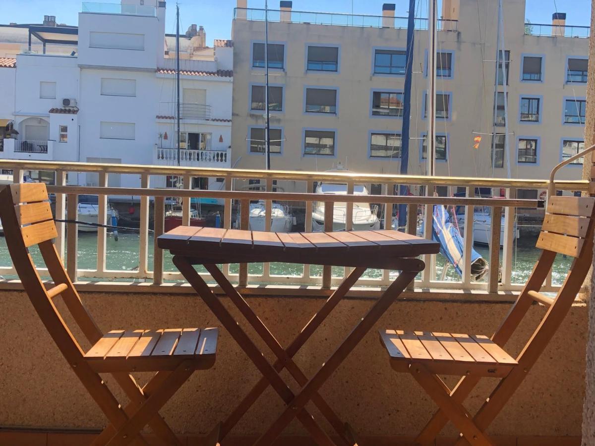 Port Ambar - Apartamento En La Marina De Empuriabrava - Balcon Con Vistas Al Canal - Playa - Wifi Zewnętrze zdjęcie